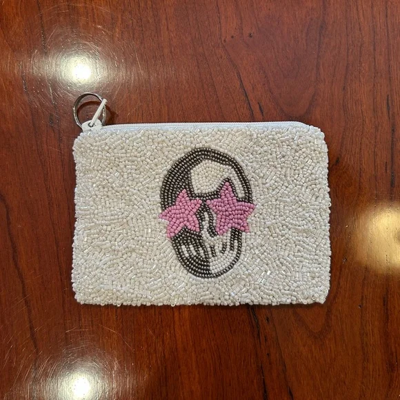 NWOT Tiana NY White Gray Skull & Pink Star Beaded Coin Purse Pouch - Picture 2 of 7